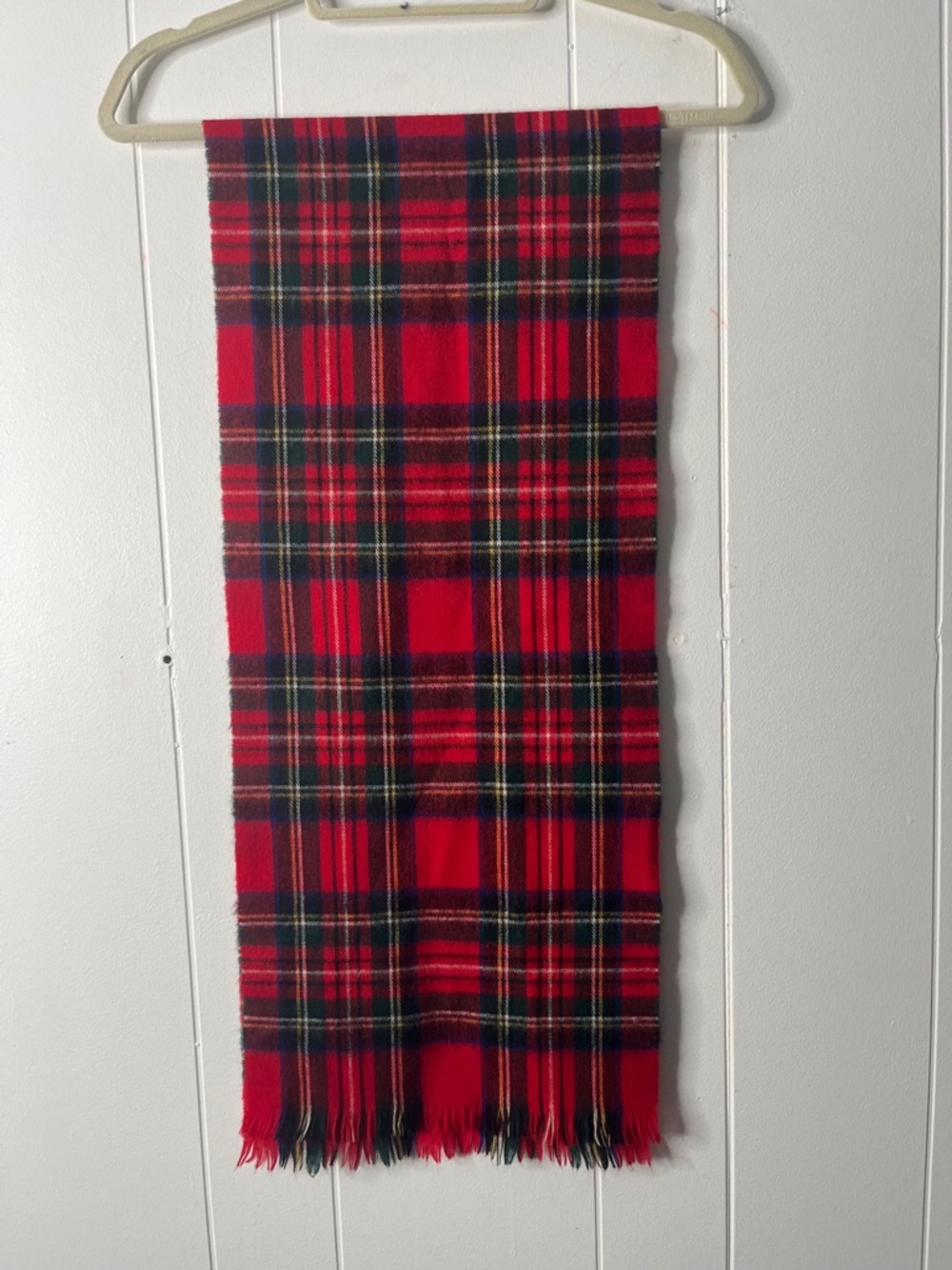 100% Wool Made in Japan Clasic Red Tartan Plaid Fringe Scarf